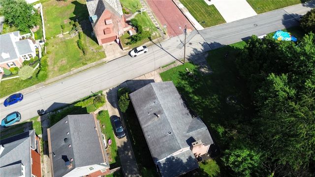 716 Sampson St, Monongahela, PA 15063