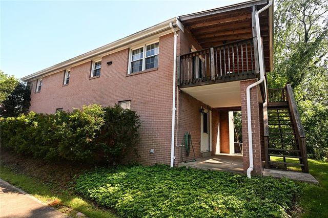 716 Sampson St, Monongahela, PA 15063
