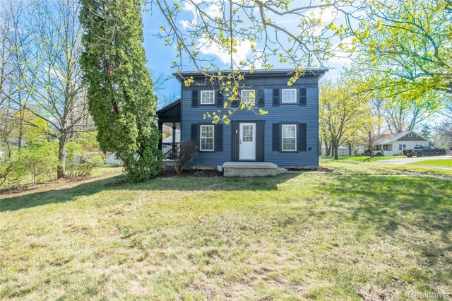 227 Emily Street, Flushing, MI 48433