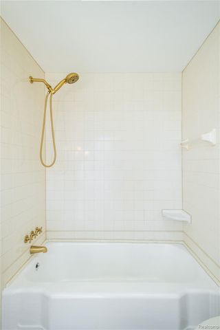 227 Emily Street, Flushing, MI 48433