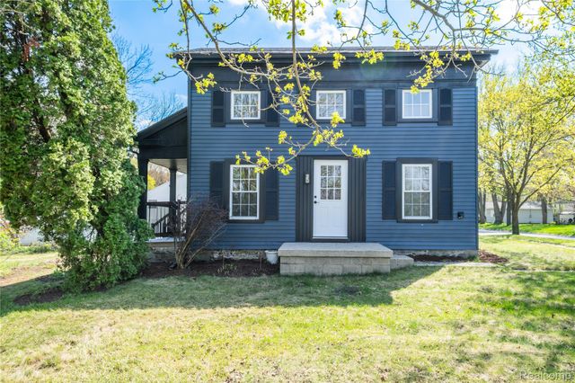 227 Emily Street, Flushing, MI 48433