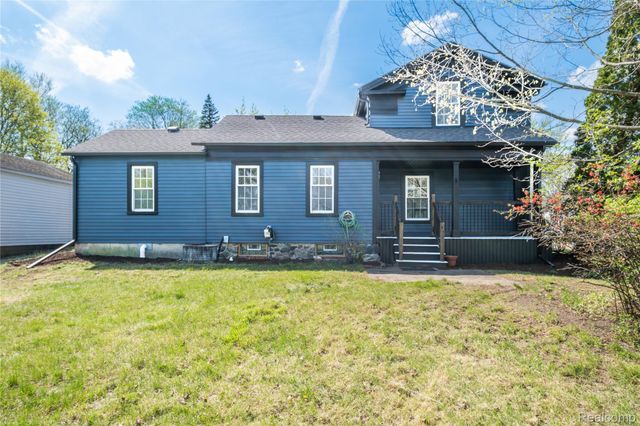 227 Emily Street, Flushing, MI 48433