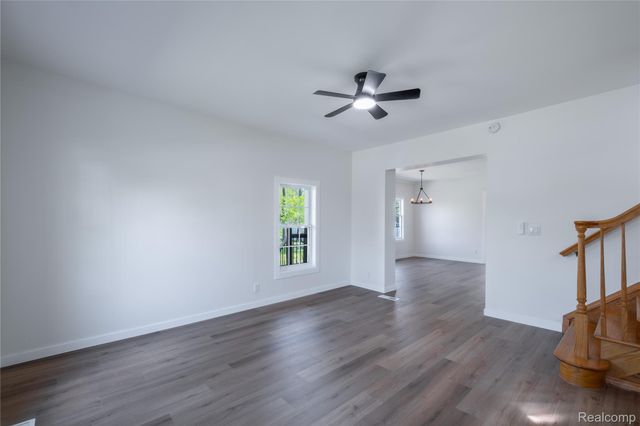 227 Emily Street, Flushing, MI 48433