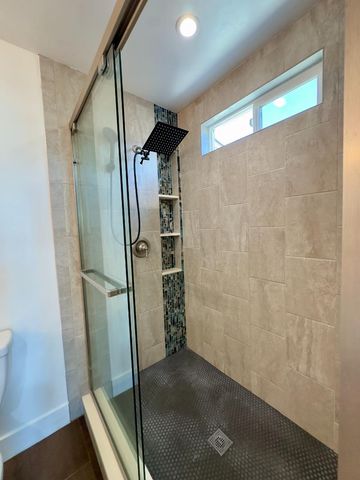 1640 Ukiah Way, Salinas, CA 93906