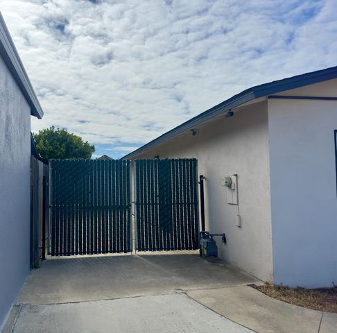 1640 Ukiah Way, Salinas, CA 93906