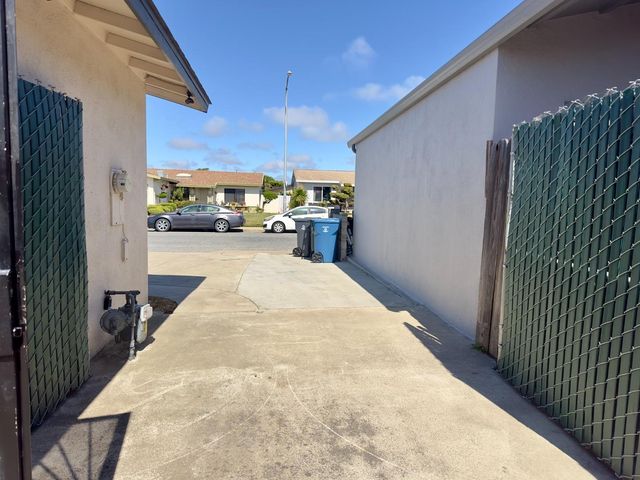 1640 Ukiah Way, Salinas, CA 93906