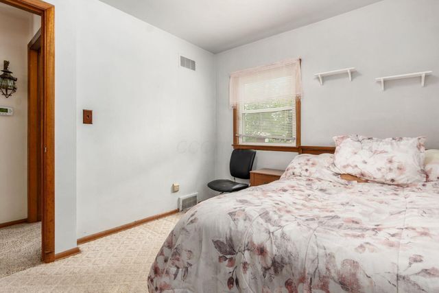 618 Savannah Drive, Columbus, OH 43228