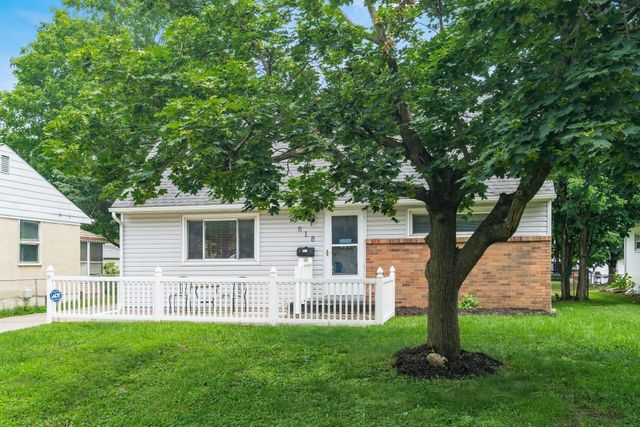 618 Savannah Drive, Columbus, OH 43228