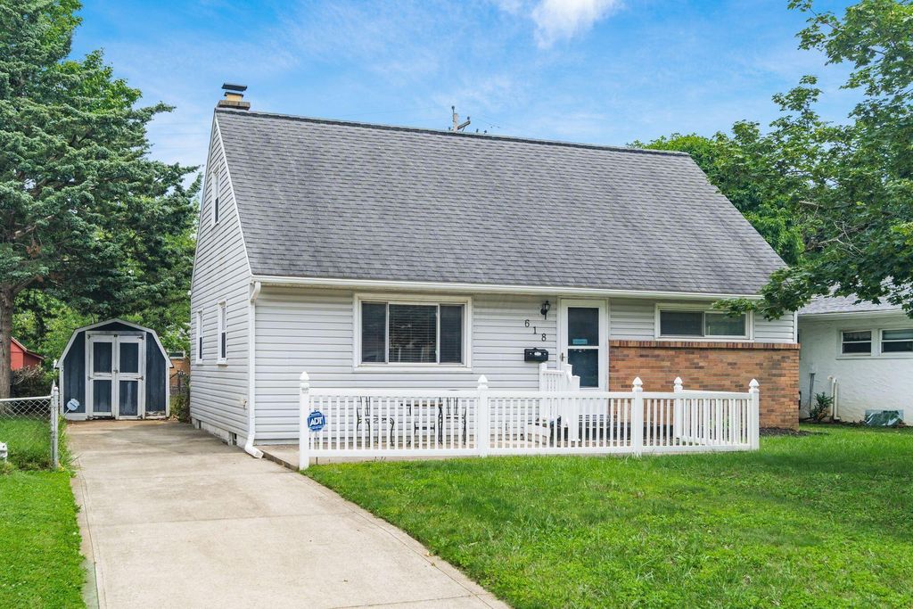618 Savannah Drive, Columbus, OH 43228