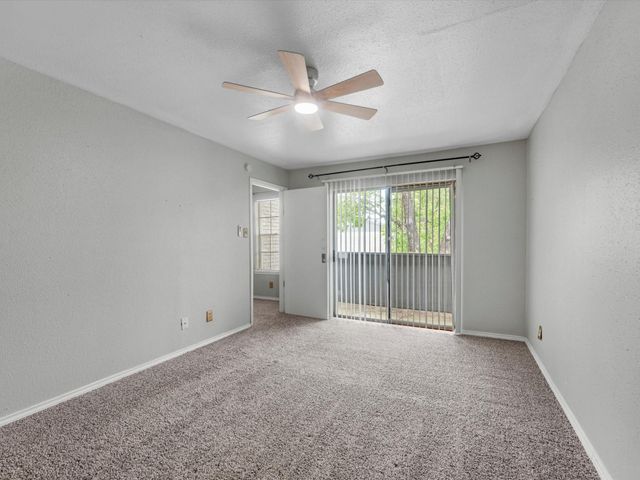 9700 Leawood Boulevard 706, Houston, TX 77099