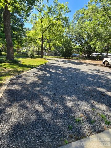 404 S Rose Avenue, Kannapolis, NC 28083
