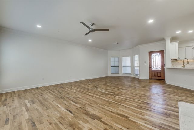 4210 Prescott E, Dallas, TX 75219