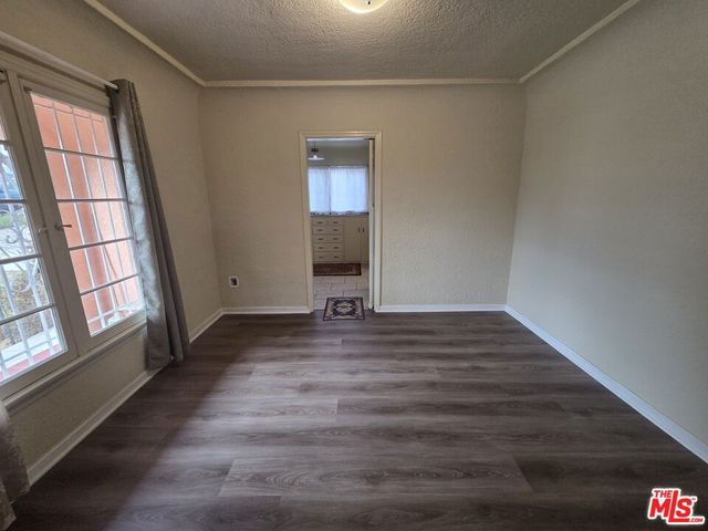 1330 Keniston Avenue, Los Angeles, CA 90019