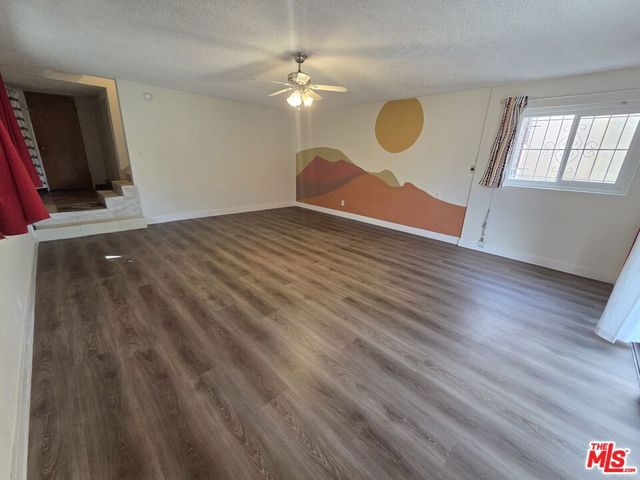 1330 Keniston Avenue, Los Angeles, CA 90019