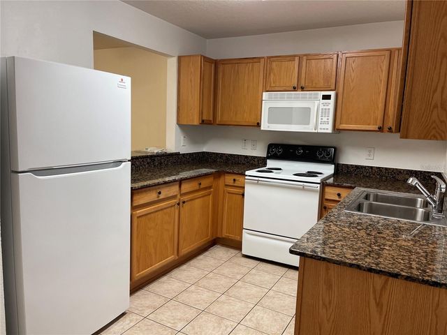 10806 BRICKSIDE COURT, Riverview, FL 33579