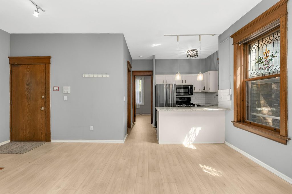 635 Grand Avenue 4, Saint Paul, MN 55105 — exterior