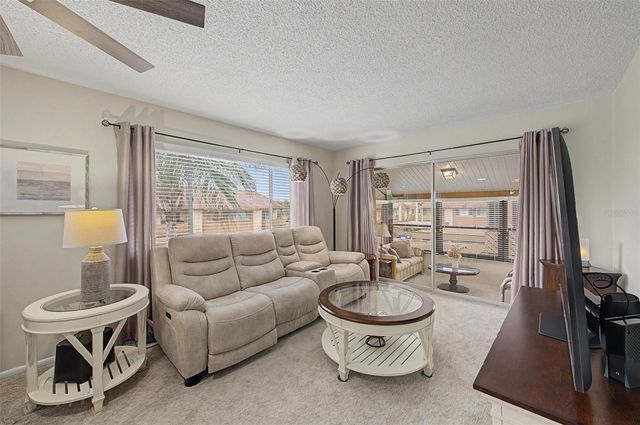 4009 LIGHTHOUSE WAY, New Port Richey, FL 34652