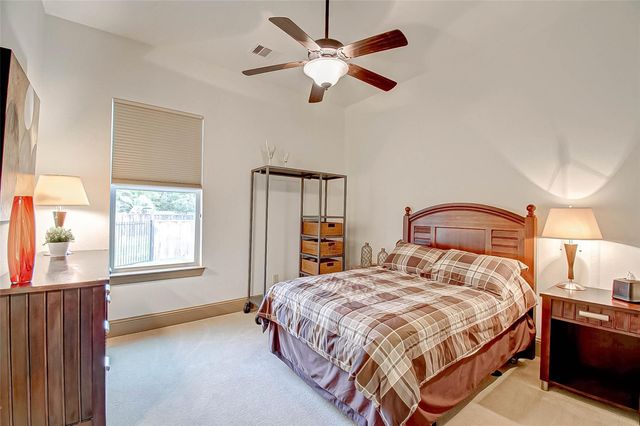 7 Shearling Court, Spring, TX 77389