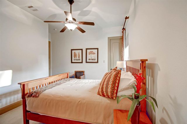 7 Shearling Court, Spring, TX 77389