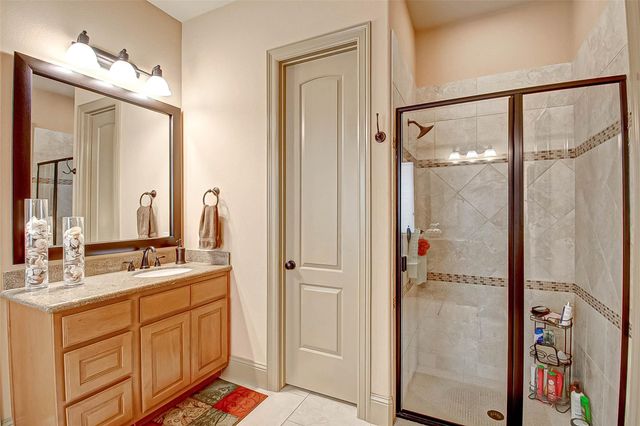 7 Shearling Court, Spring, TX 77389