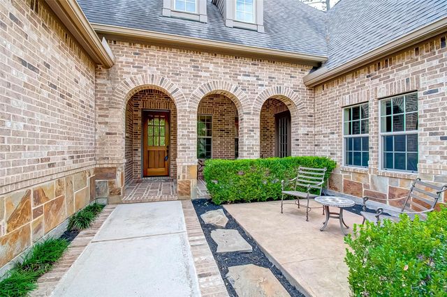 7 Shearling Court, Spring, TX 77389
