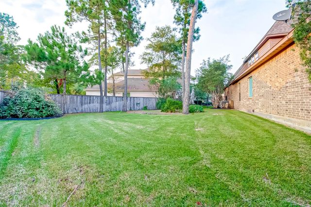 7 Shearling Court, Spring, TX 77389