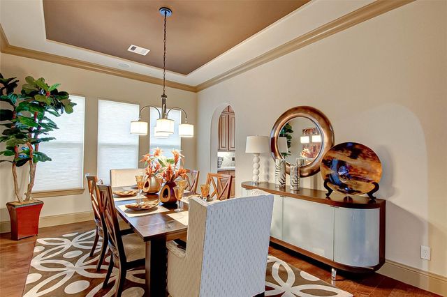 7 Shearling Court, Spring, TX 77389