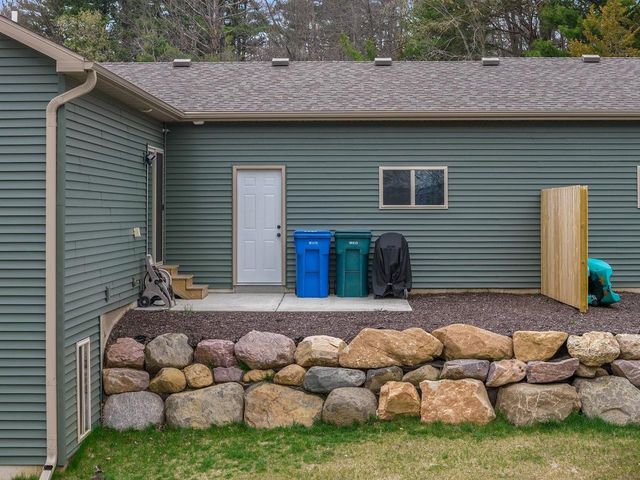 1430 Martiny Court, Baraboo, WI 53913
