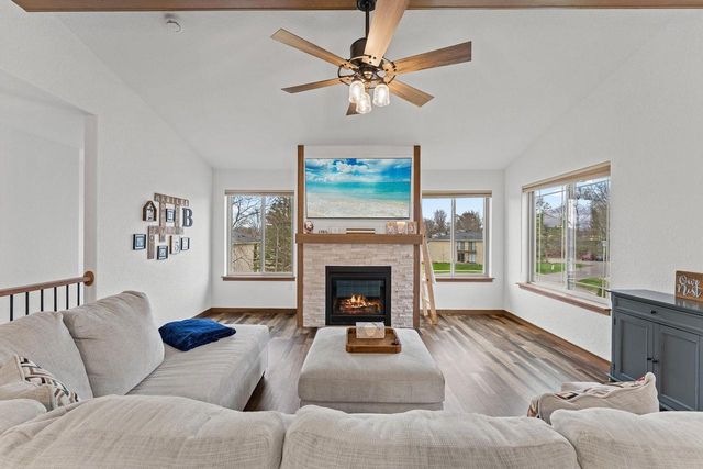 1430 Martiny Court, Baraboo, WI 53913
