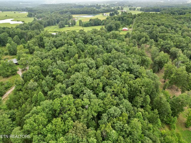 766 Wallop Lane, Crossville, TN 38571