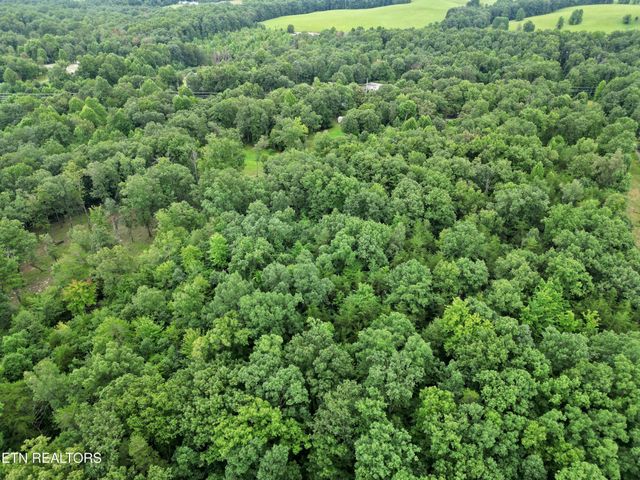 766 Wallop Lane, Crossville, TN 38571