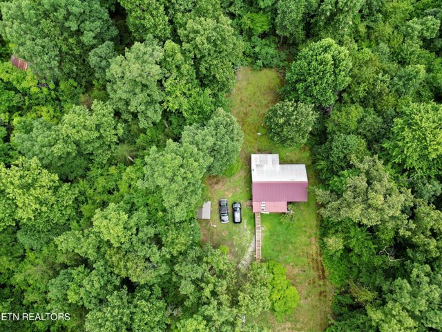 766 Wallop Lane, Crossville, TN 38571