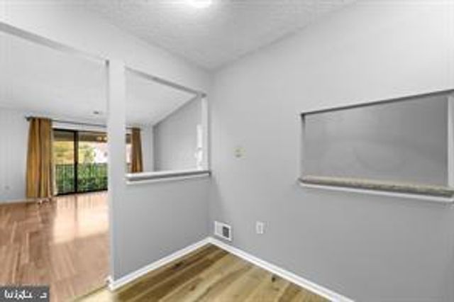 21 KITE CT, Lawrenceville, NJ 08648