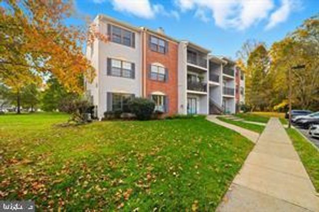 21 KITE CT, Lawrenceville, NJ 08648