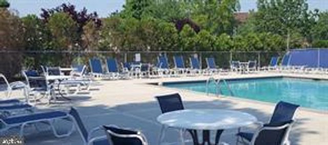 21 KITE CT, Lawrenceville, NJ 08648