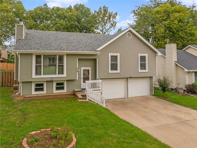 4108 N Troost Avenue, Kansas City, MO 64116