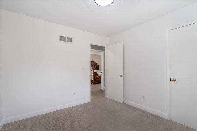 4108 N Troost Avenue, Kansas City, MO 64116
