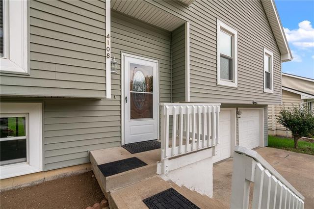 4108 N Troost Avenue, Kansas City, MO 64116