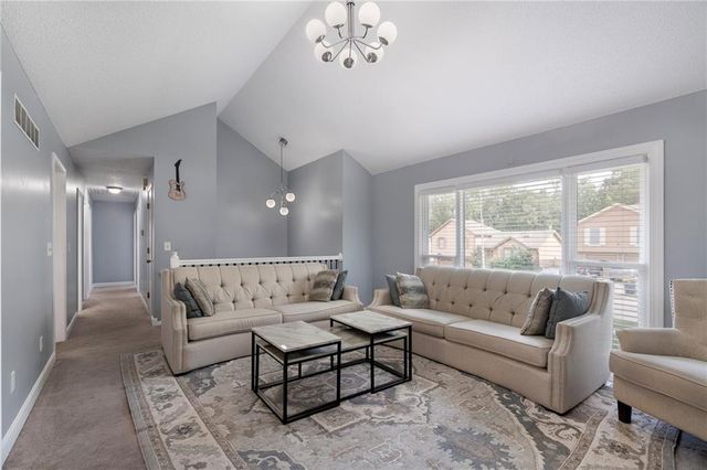 4108 N Troost Avenue, Kansas City, MO 64116