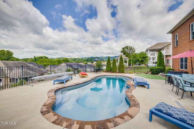 4016 Rick Slaughter Court, Kingsport, TN 37660