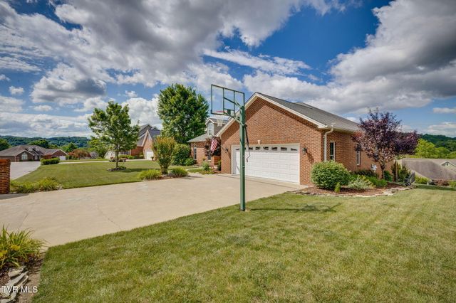 4016 Rick Slaughter Court, Kingsport, TN 37660
