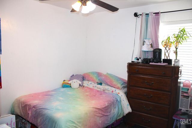 505 Lierly Avenue, Taft, CA 93268