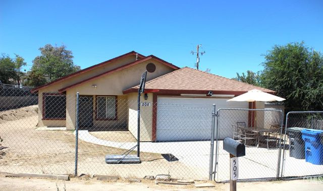 505 Lierly Avenue, Taft, CA 93268