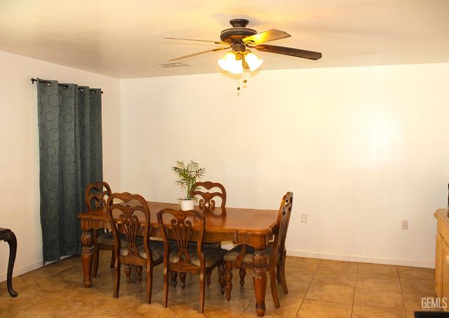 505 Lierly Avenue, Taft, CA 93268