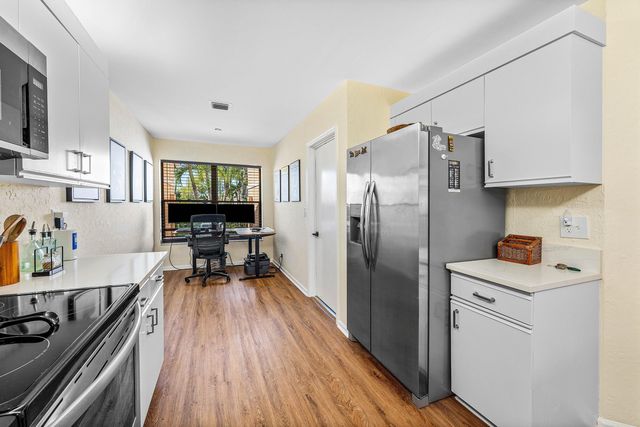 858 Windermere Way, Palm Beach Gardens, FL 33418