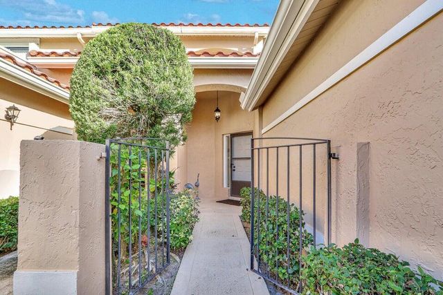 858 Windermere Way, Palm Beach Gardens, FL 33418