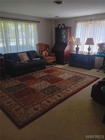 83 South Shore Boulevard, Lackawanna, NY 14218
