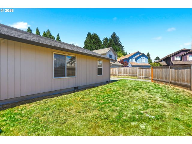 13010 Ne 38th St, Vancouver, WA 98682