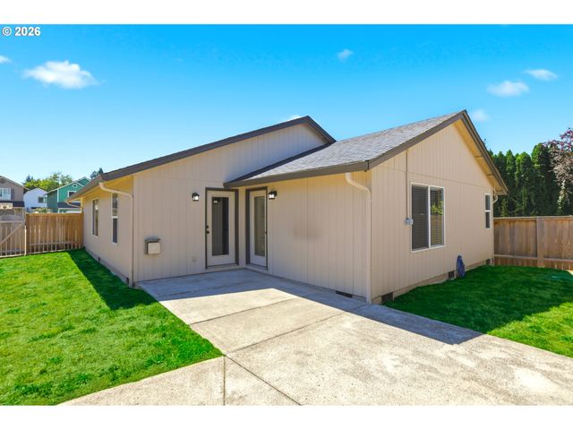 13010 Ne 38th St, Vancouver, WA 98682