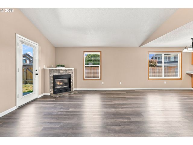 13010 Ne 38th St, Vancouver, WA 98682